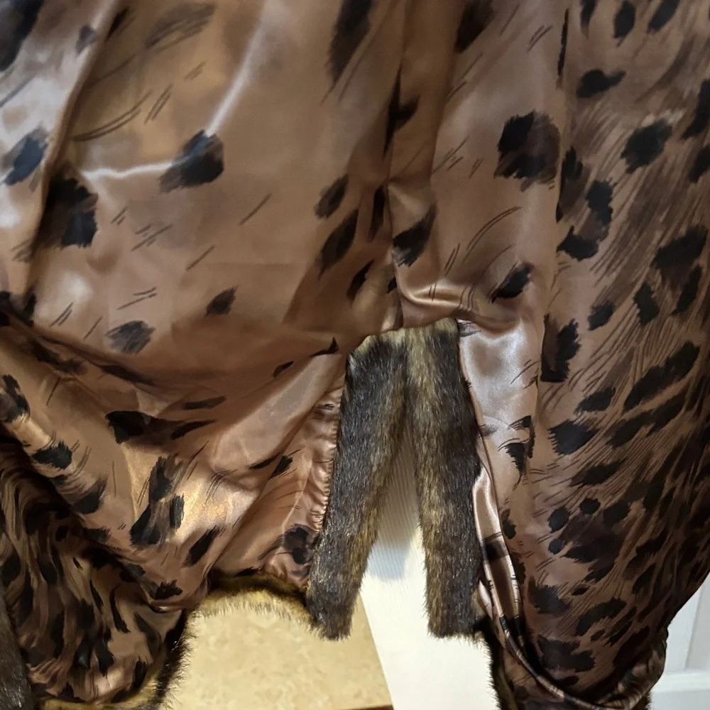 Dennis Basso Brown Faux Fur Coat - Picture 5 of 9